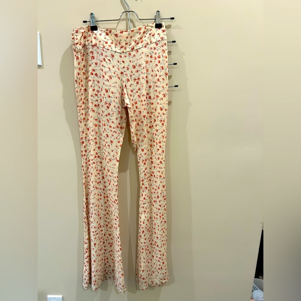 Flynn Skye Pants Flower Print